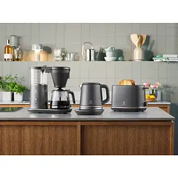 Електрочайник Electrolux E7K1-6BP 1.7 л (00000021038) - мініатюра 10
