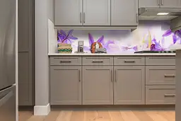 Кухонний фартух самоклеючий Фіолетові квіти вініловий для кухні наклейка ПВХ 60х300 см Happy Pocket Z180380 - мініатюра 3
