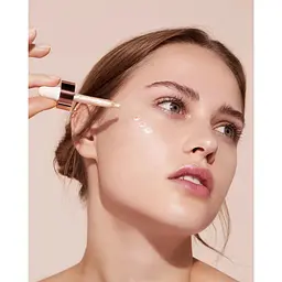 Хайлайтер для обличчя L’Oréal Paris Glow Mon Amour №01 Шампань рідкий 15 мл (A9480800) - мініатюра 6