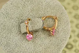 Сережки дитячі Xuping Jewelry Чарівність із рожевим каменем 1,5 см золотисті - мініатюра 2