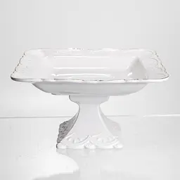Фруктовница на ножке White Square 21,5*21,5 см фарфоровая квадратная Yiwu 120-YH-HG057