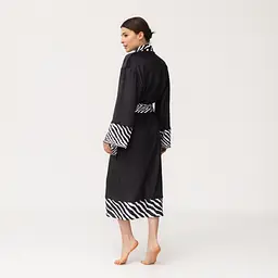 Кімоно жіноче з плюшевого велюру Kimono Black and White Zebra 18370 3XL - мініатюра 5