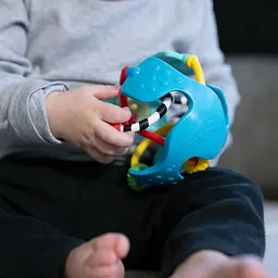 Іграшка-брязкальце Baby Einstein Rattle & Sense (17354) - мініатюра 3