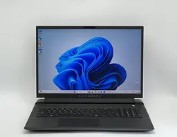 Ноутбук Dell 18" Alienware m18 r1, i7-13700HX, 32 GB, 2048 GB, NVIDIA GeForce RTX 4070, 1920x1200, IPS (IS2511175) Б/в