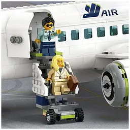 Конструктор LEGO City Пасажирський літакт, 913 деталей (60367) - мініатюра 9