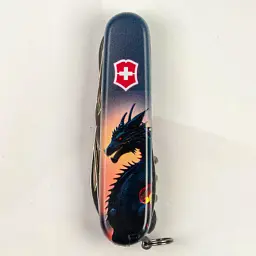 Ніж Victorinox Climber Zodiac Дракон в променях сонця (1.3703.3_Z3270p) - мініатюра 10