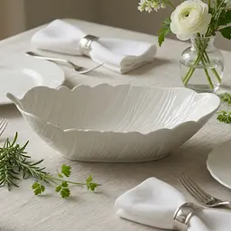 Тарілка-блюдо овальна порцелянова Limited Edition Deep Leaf White 35х14х8 см (B010392) - мініатюра 4