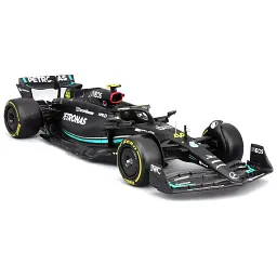 Автомодель з фігуркою – MERCEDES-AMG PETRONAS F1 W15 (2024) (1:24) - мініатюра 7