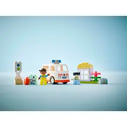 Конструктор LEGO DUPLO Town Швидка допомога та водій 19 деталей (10447) - мініатюра 6