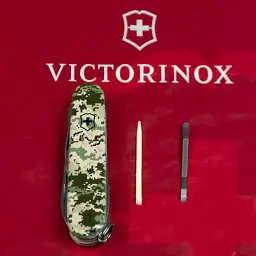 Ніж Victorinox Climber Army Піксель (1.3703.3_W3940p) - мініатюра 6