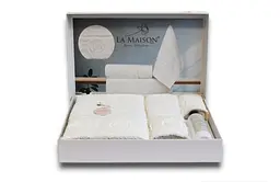 Подарунковий набір рушників з парфумом Lidya La Maison pbe0051108 - мініатюра 1