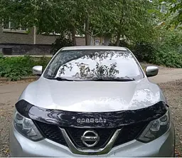 Дефлектор капоту мухобійка для Nissan Qashqa 2014-2017 (Voron Glass) MN10614 - мініатюра 4