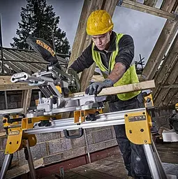 Пила торцювальна акумуляторна DeWalt без АКБ та ЗП DCS365N - мініатюра 6