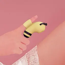 Вакуумний стимулятор з мікрострумами CuteVibe Beebe Yellow на палець - мініатюра 6