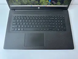 Ноутбук HP Laptop 17t-cn300 17.3" (i7-1355U / 32GB / SSD 512GB / 1920x1080 IPS) б/в - мініатюра 3