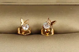 Сережки гвоздики Xuping Jewelry камінчик 4 мм з метеликом золотисті