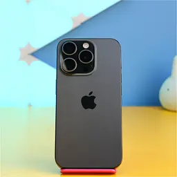 Смартфон Apple iPhone 15 Pro 128GB eSIM Black Titanium (MTQM3) Б/У [174107]