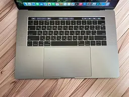 Ноутбук Apple MacBook Pro 15" A2337 i7-8750H/16/256 (C02WWAZYJG5H) Б/в - мініатюра 2