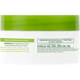 Нічний вітамінний крем Simple Vital Vitamin Night Cream Kind to Skin, 50 мл - мініатюра 2