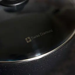 Сковорода глибока з кришкою Swiss Diamond XD Induction 28 см (XD6528ic) - мініатюра 5