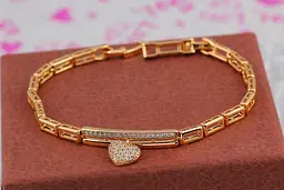 Браслет Xuping Jewelry тримтяче серце 17.5 см 12 мм золотистий