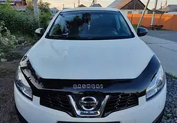 Дефлектор капоту мухобійка для Nissan Qashqa 2009-2014 Рестайлінг (Vip Tuning) NS34 - мініатюра 3