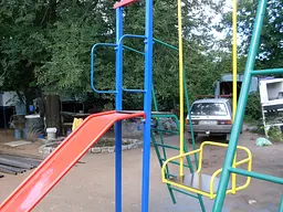 Ігровий комплекс для вулиці з гойдалками і гіркою - мініатюра 4