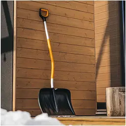 Скрепер для прибирання снігу Fiskars X-series вигнутий (1057186) - мініатюра 4