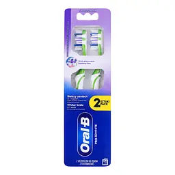 Зубна щітка Oral-B Pro 3D White Відбілювання середньої жорсткості біло-зелений 2 шт.