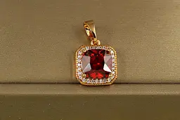 Набір Xuping Jewelry ромб в обідку із фіанітів з чевоним каменем золотистий - мініатюра 3