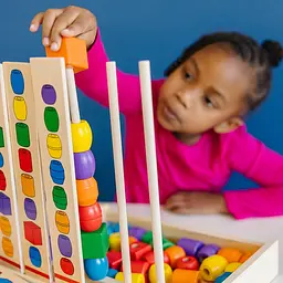 Розвиваючий набір дерев'яних намистин Melissa & Doug Послідовність і відповідність (MD570) - мініатюра 6