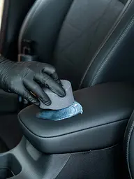 Кондиціонер для шкіри Carbonax Leather S 500 мл (3800033106512) - мініатюра 5