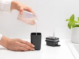 Диспенсер для мила Brabantia Sink Side, 200 мл, темно-сірий (302503) - мініатюра 3