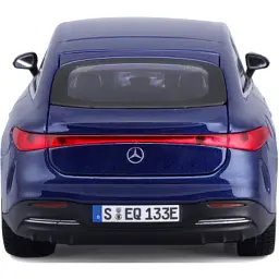 Масштабна модель автомобіля Maisto Mercedes-Benz Eqs 2022 1:24 синій металік (32902 met. blue) - мініатюра 5