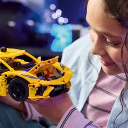 Конструктор LEGO Technic Chevrolet Corvette Stingray 732 деталі (42205) - мініатюра 9