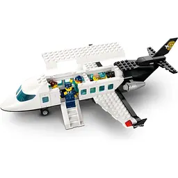 Конструктор LEGO City Аеропорт із літаком 887 деталей (60502)  - мініатюра 4