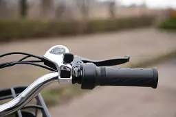 Електровелосипед Двомісний Corso Rocco 26 дюймів (500W 48V 20Ah) Shimano 7 швидкостей Білий - мініатюра 8