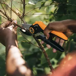 Контактний секатор Fiskars Plus P741 (1057171) - мініатюра 4