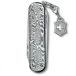 Ніж Victorinox Classic SD Brilliant Damast + брелок-лого (0.6221.34) - мініатюра 3
