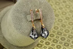 Сережки підвіски Xuping Jewelry Греза Сваровскі чорний камінь 3,5 см золотисті