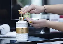 Крем-мило рідке Savon De Royal Luxury Hand Soap White Pearl 500мл. - мініатюра 3