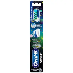 Зубна щітка Oral-B Junior для дітей 6+ років м'якої жорсткості біло-синій 1 шт. - мініатюра 2