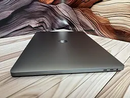 Ноутбук Apple MacBook Pro 16" 2019 i9-9880H/32/1TB (C02C7B6JMD6T) Б/в - мініатюра 5