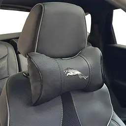 Подушка на підголівник з логотипом Jaguar Екошкіра 3D Кольоровий лого Чорна-Чорний кант 1 шт