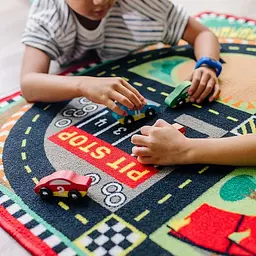 Килимок ігровий Melissa & Doug Гоночна траса з машинками (MD19401) - мініатюра 6
