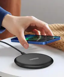Зарядний пристрій Ugreen CD186 Wireless Charging Pad 15 W чорний - мініатюра 3