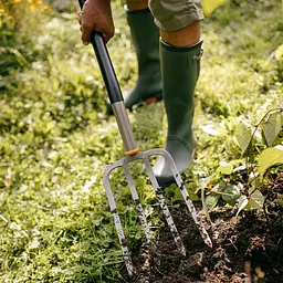 Садові вила Fiskars Ergonomiс 1070679 - мініатюра 5