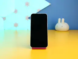 Смартфон Apple iPhone 13 128 ГБ зоряне сяйво (MLPG3) б/в [97834] - мініатюра 4