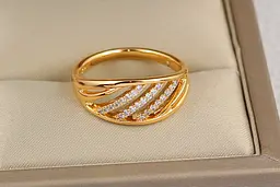Кільце Xuping Jewelry три діагоналі 16 р золотисте