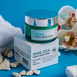 Крем для обличчя з Центеллою та муцином равлика Snail Cica Perfect Repair Cream Esthetic House 50 мл - мініатюра 3